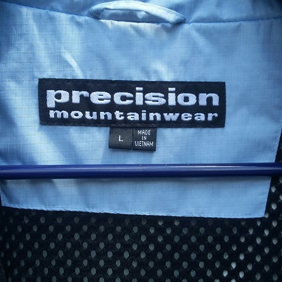 Precision mountainwear jacket - Picture 2 of 3